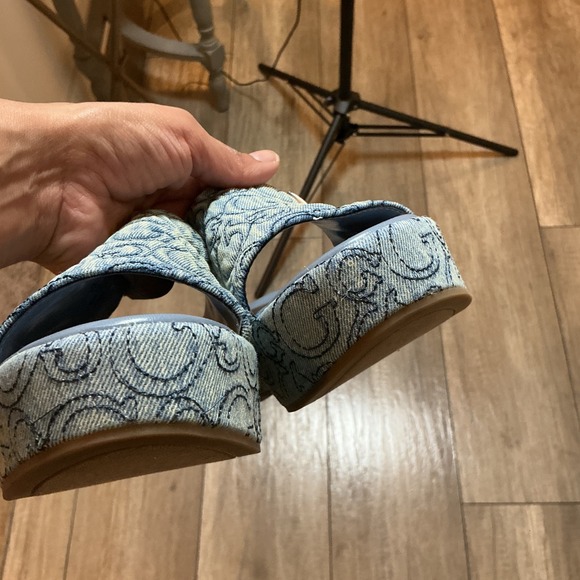 Guess Denim‎ Logo Slides Wedge Sandals Platform Blue Women's Size 7M - Picture 6 of 6